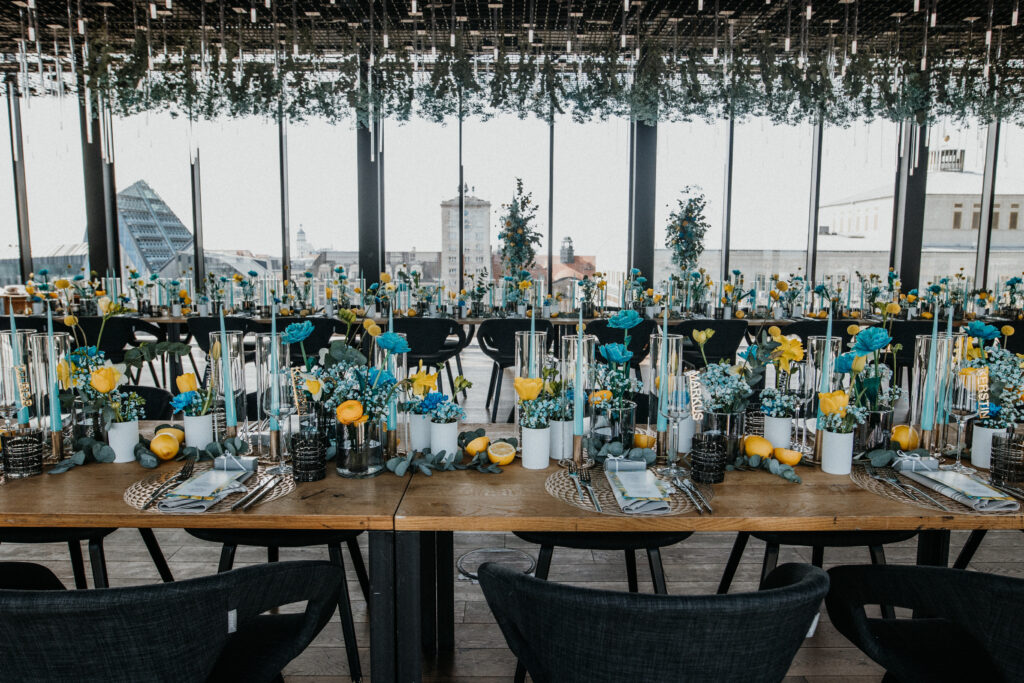 extravagante urbane Hochzeit location Dekoration